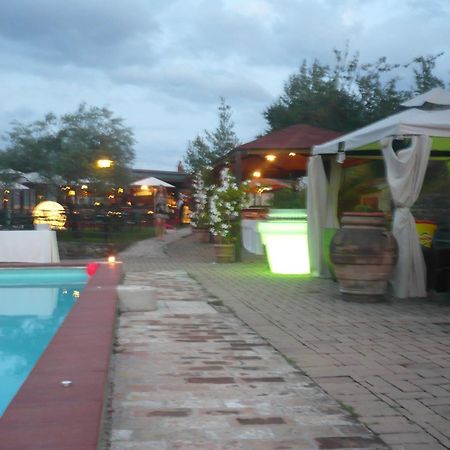 Il Poggio Dei Pettirossi Guest House Bevagna Ngoại thất bức ảnh
