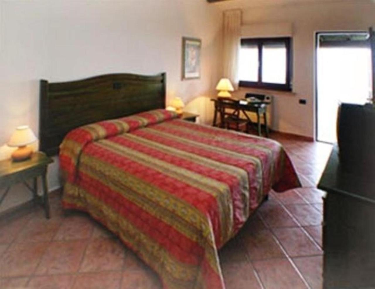 Il Poggio Dei Pettirossi Guest House Bevagna Ngoại thất bức ảnh